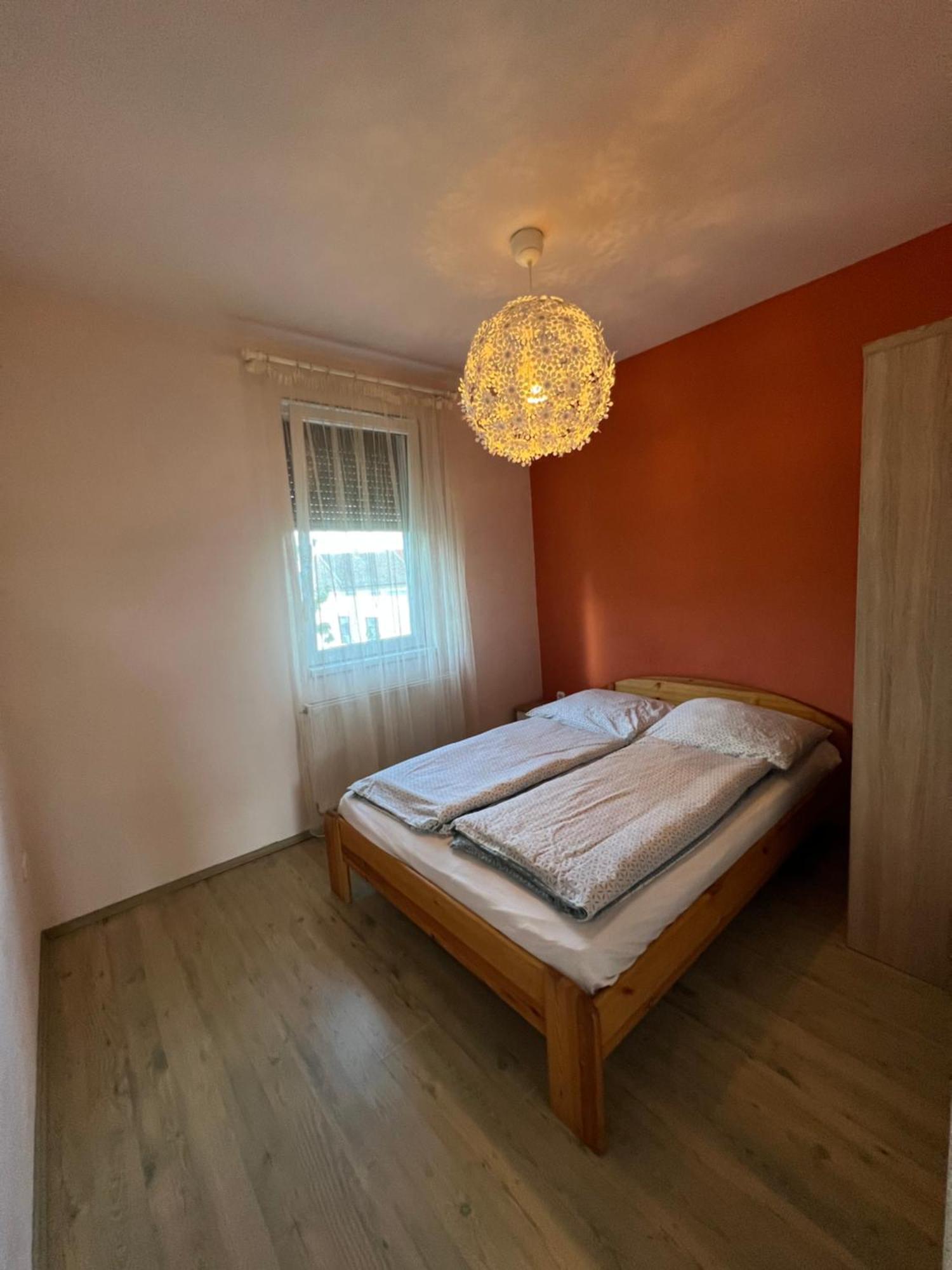 Kristaly Apartman Szeged Extérieur photo